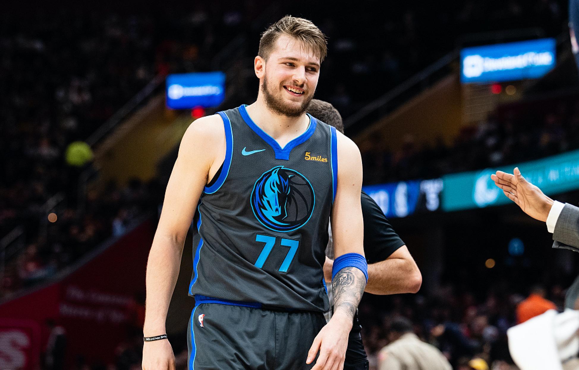 众对新疆主 众对新疆主